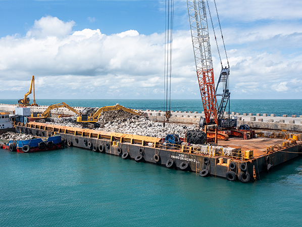 第三座液化天然氣接收站建港及圍堤造地新建工程（一期）